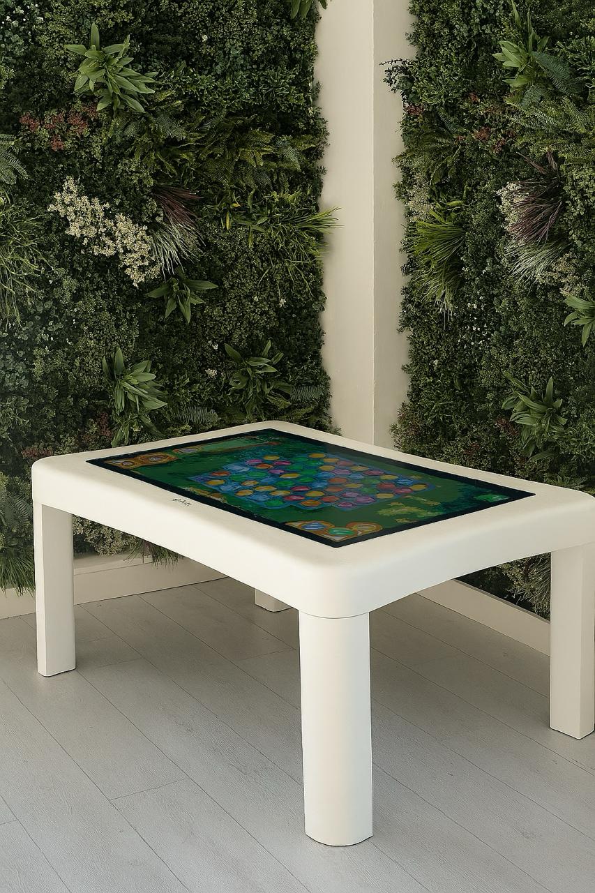 43" Smart Interactive Table
